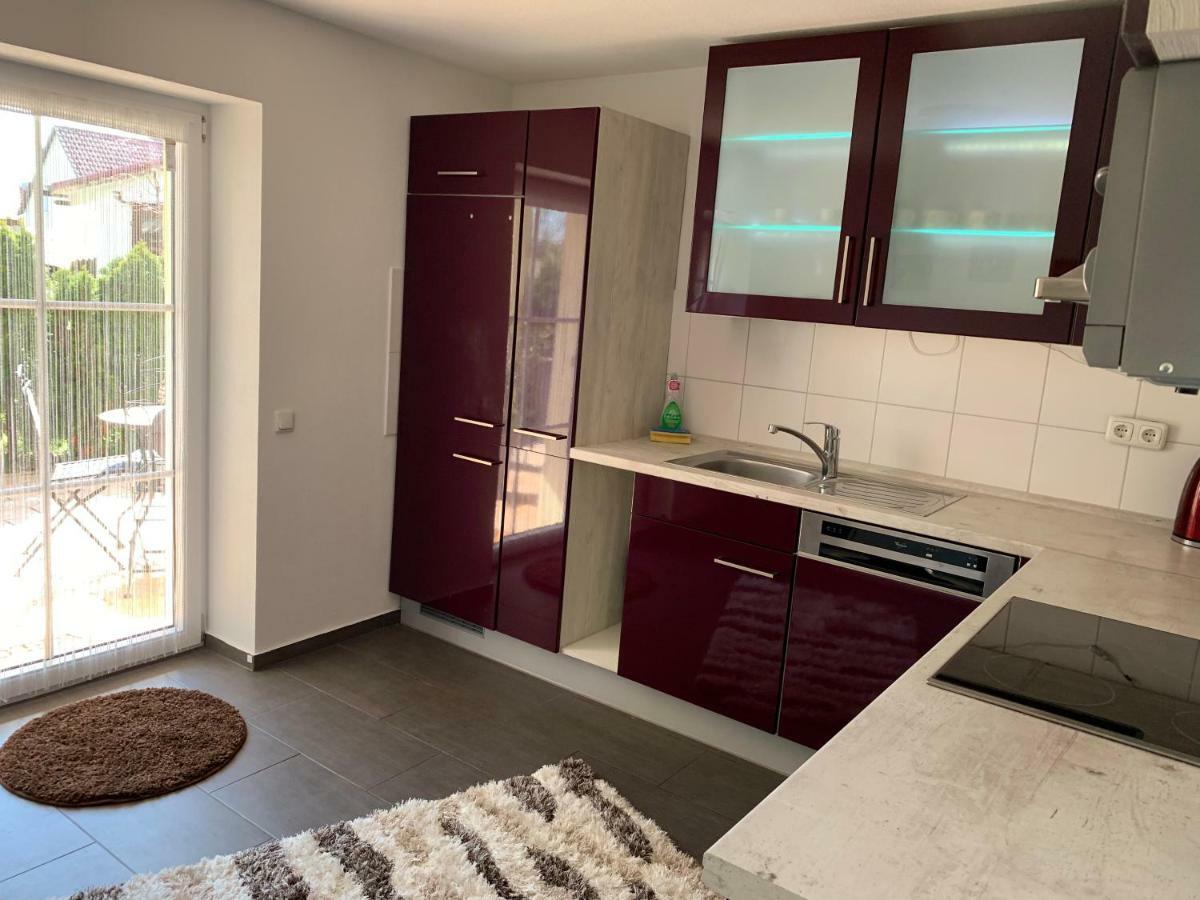 Terrassenwohnung In Estenfeld Bei Wuerzburg Екстериор снимка